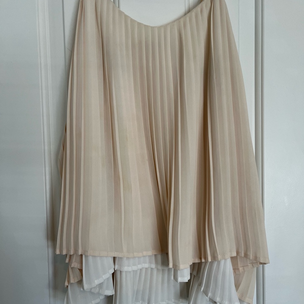 Flowy tank